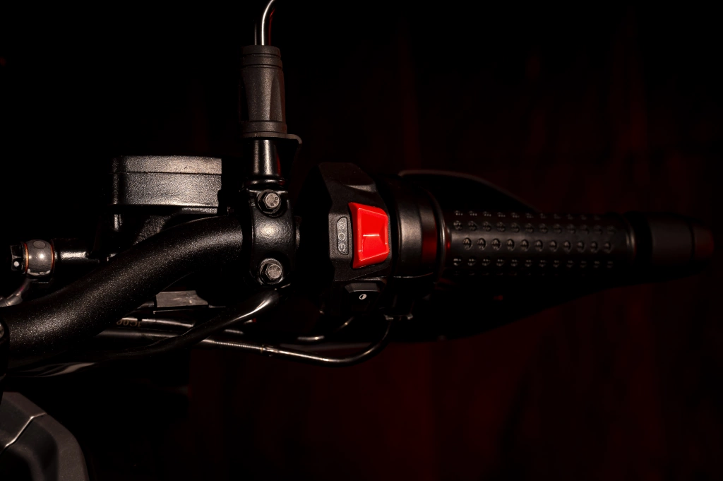 Die Aprilia SR GT 400 Rally Replica ist READY FOR ANYTHING